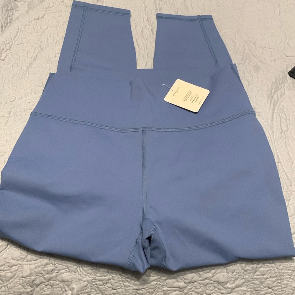NWT Fabletics defined high waisted 7/8 sz L 10 elemental blue